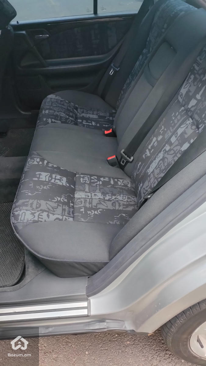 Mercedes Benz - image 4