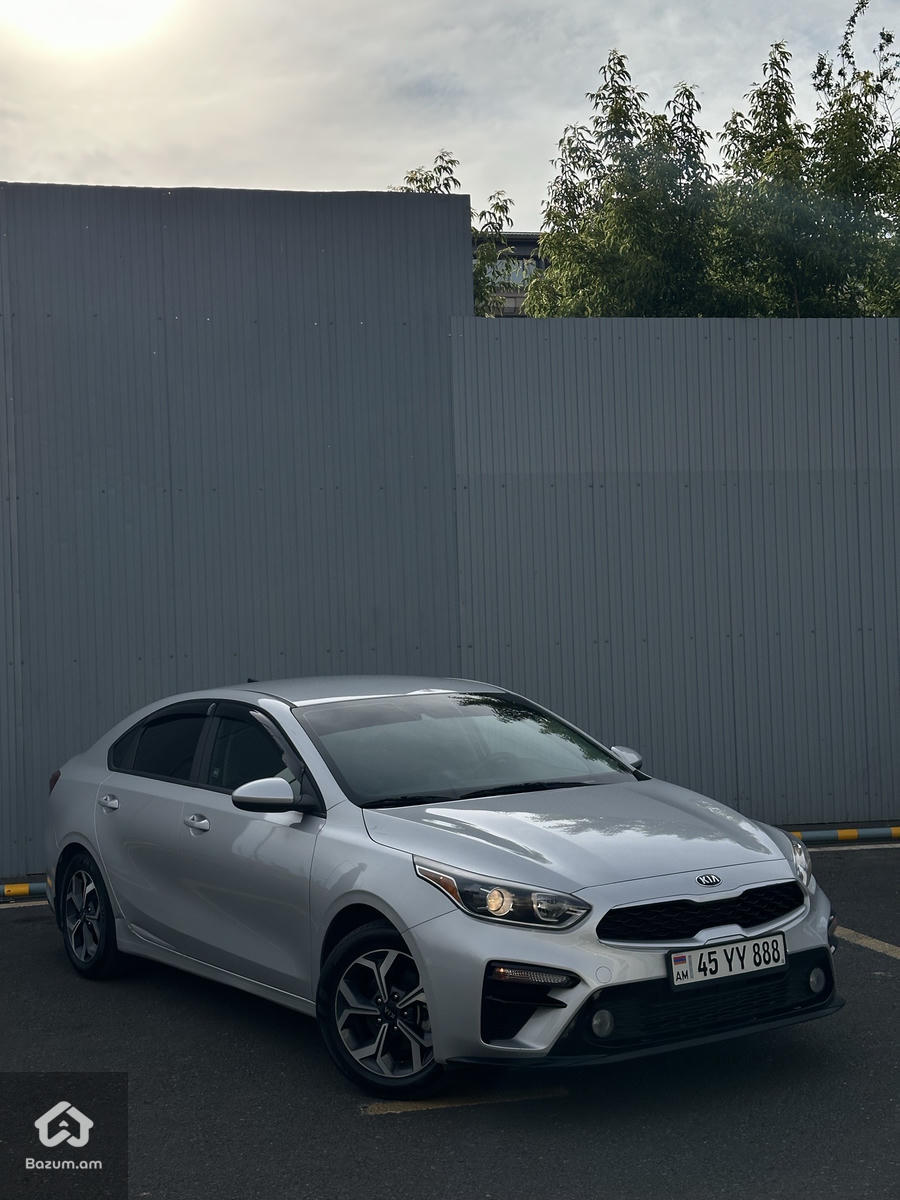 Kia Forte - image 3