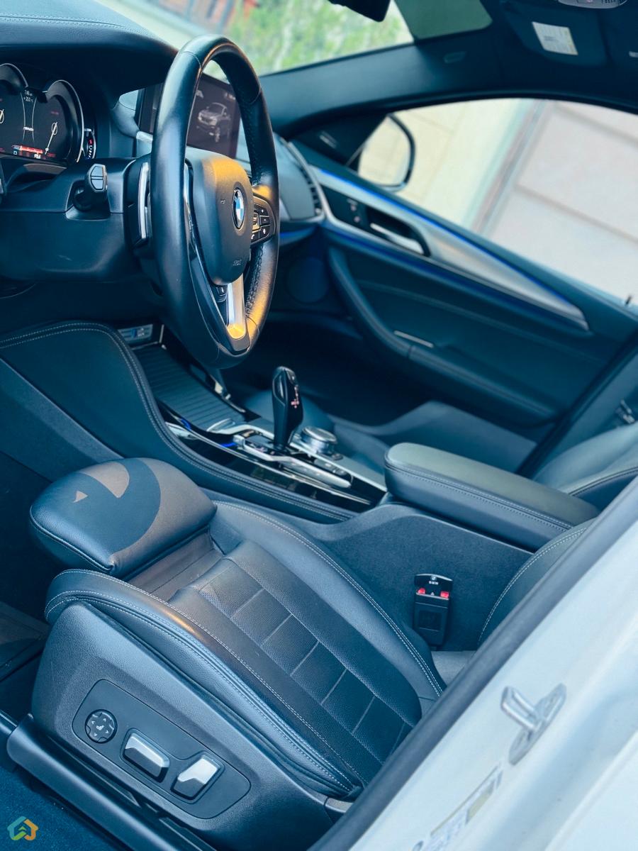 Bmw X4 M Competition - image 9