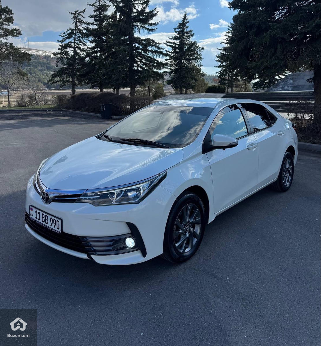 Toyota Corolla - image 10