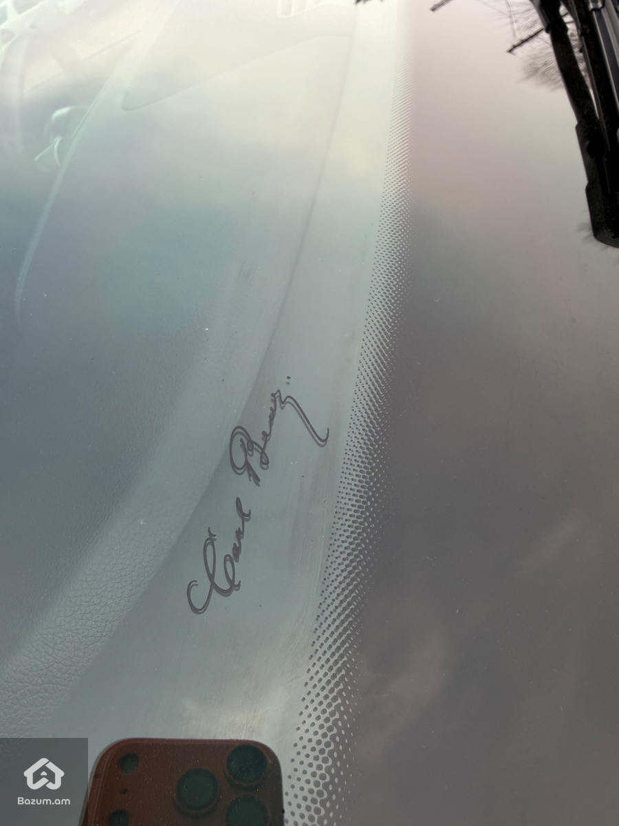 MERCEDES BENZ GLE COUPE AMG CARBON EDITION - image 21