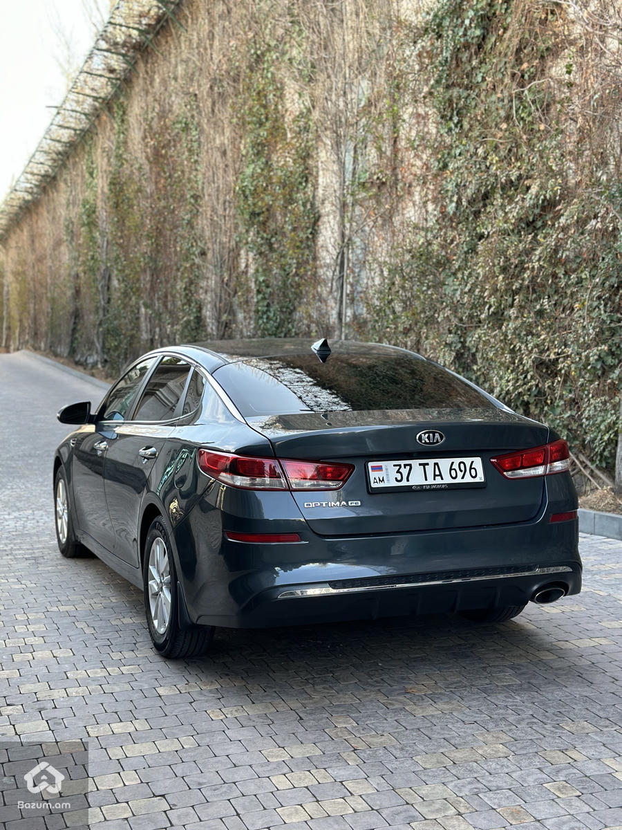 Kia optima - image 17