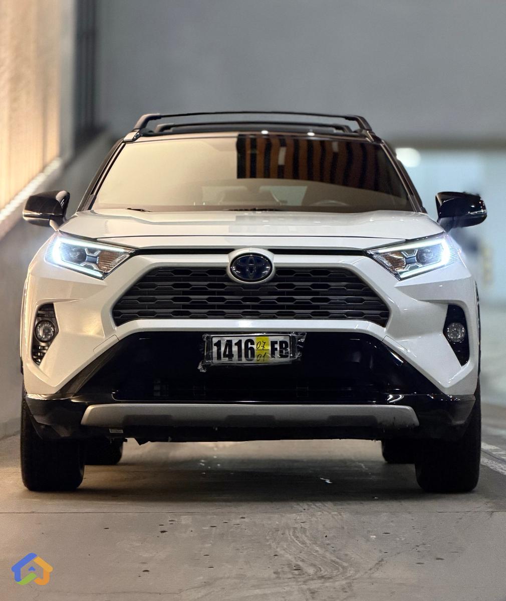 Hybrid Rav4 - image 2