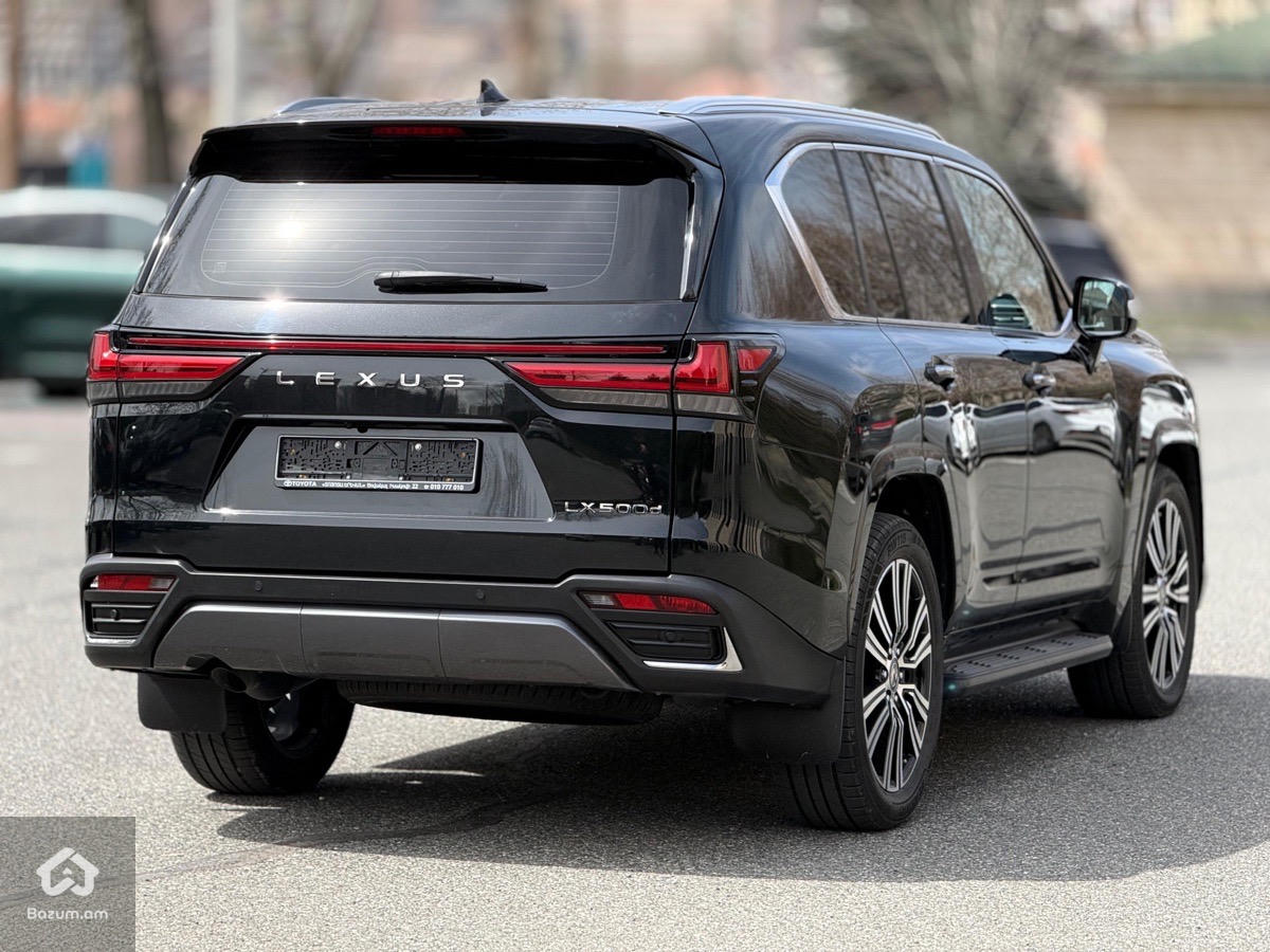 Lexus Lx500d  - image 5