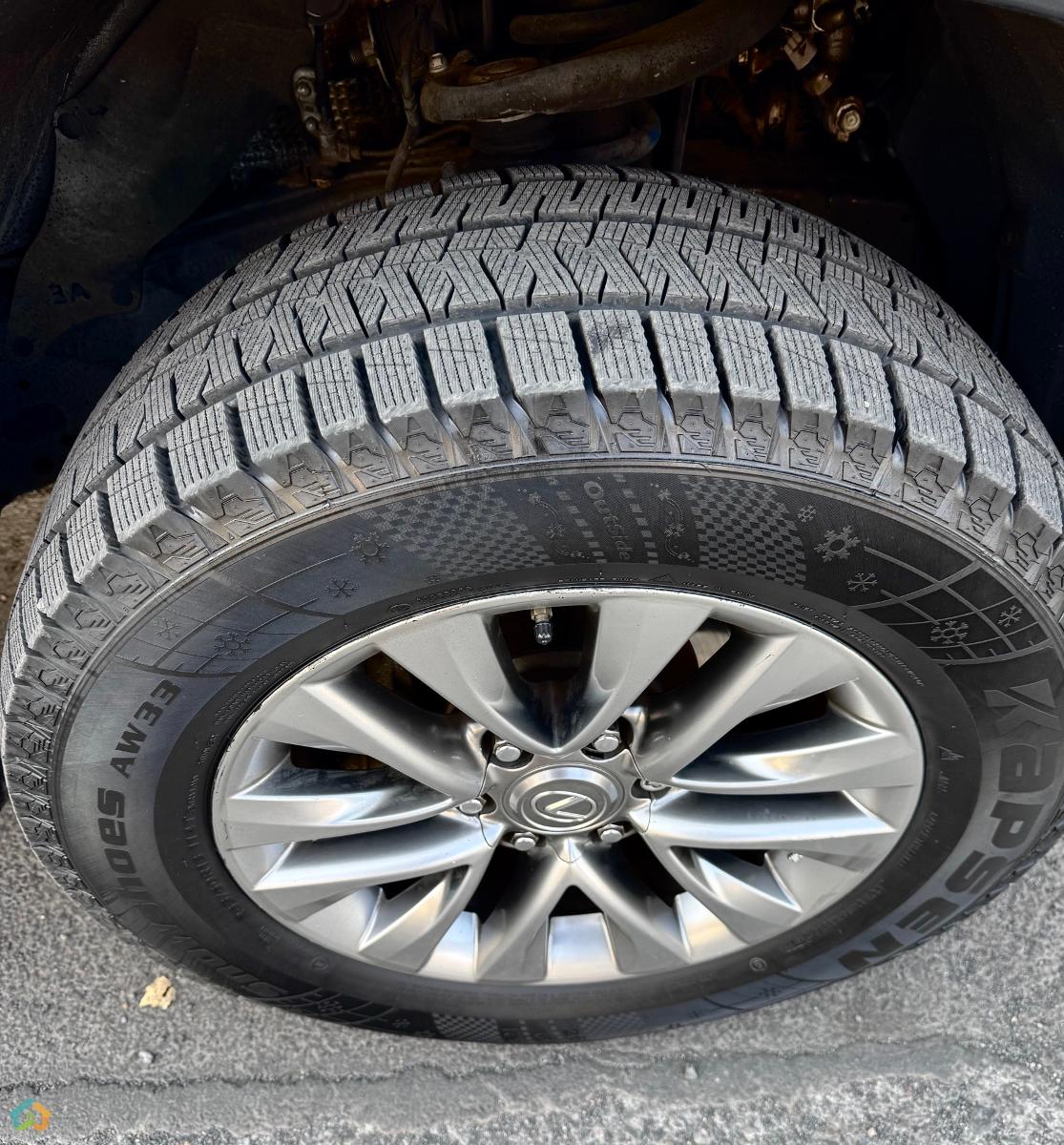 Lexus GX460 - image 8