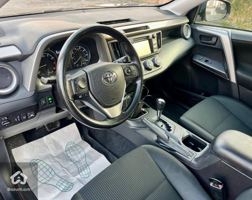Toyota RAV 4 2017 - image 6