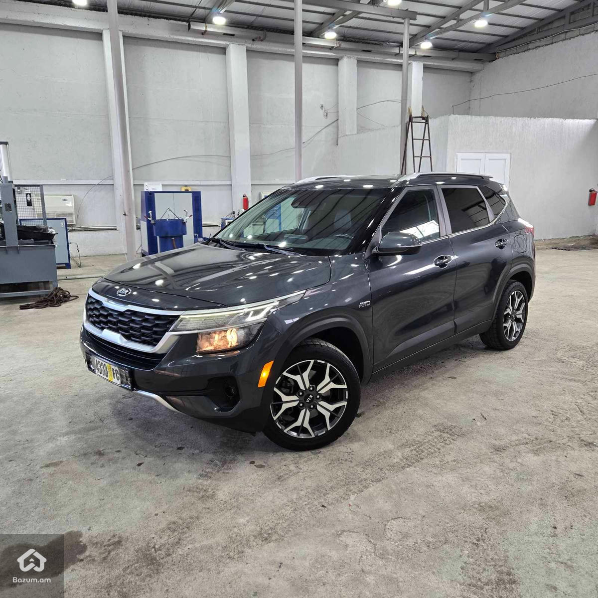 Kia Seltos - image 12