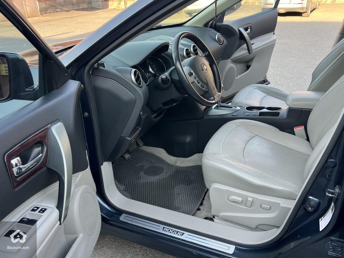 Nissan Rogue  - image 13