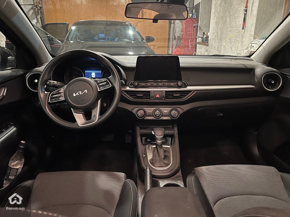 KIA FORTE LXS 2024 2.0 - image 9