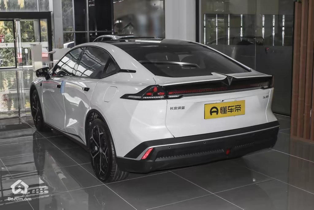 Changan Deepal SL03 - image 5