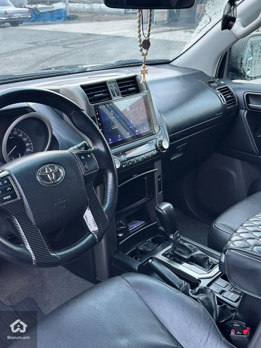 Toyota Land Cruiser Prado 60th anniversary  - image 7