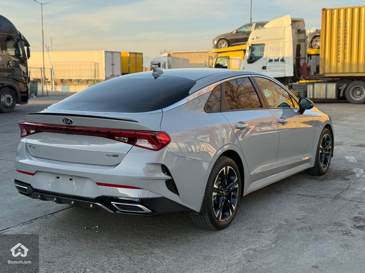 KIA K5 GT LINE - image 9