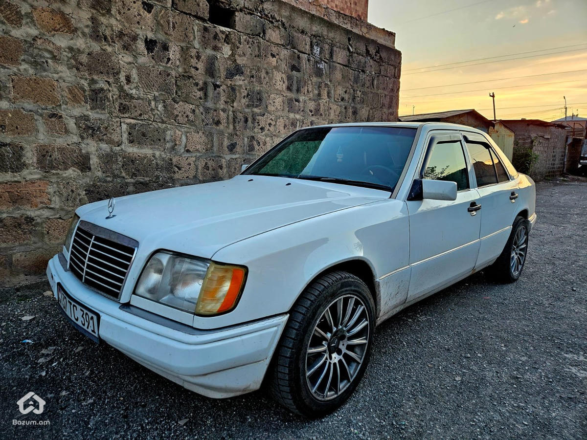 Mercedes-benz E320 w124 - image 2