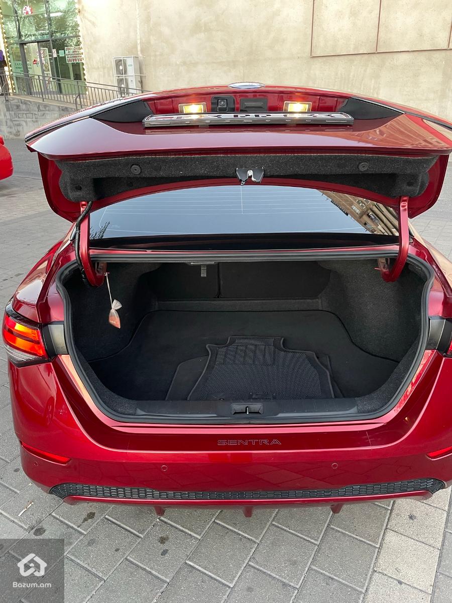 Nissan Sentra 2020 - image 17