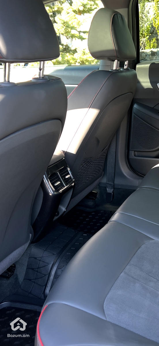 Hyundai Sonata - image 12