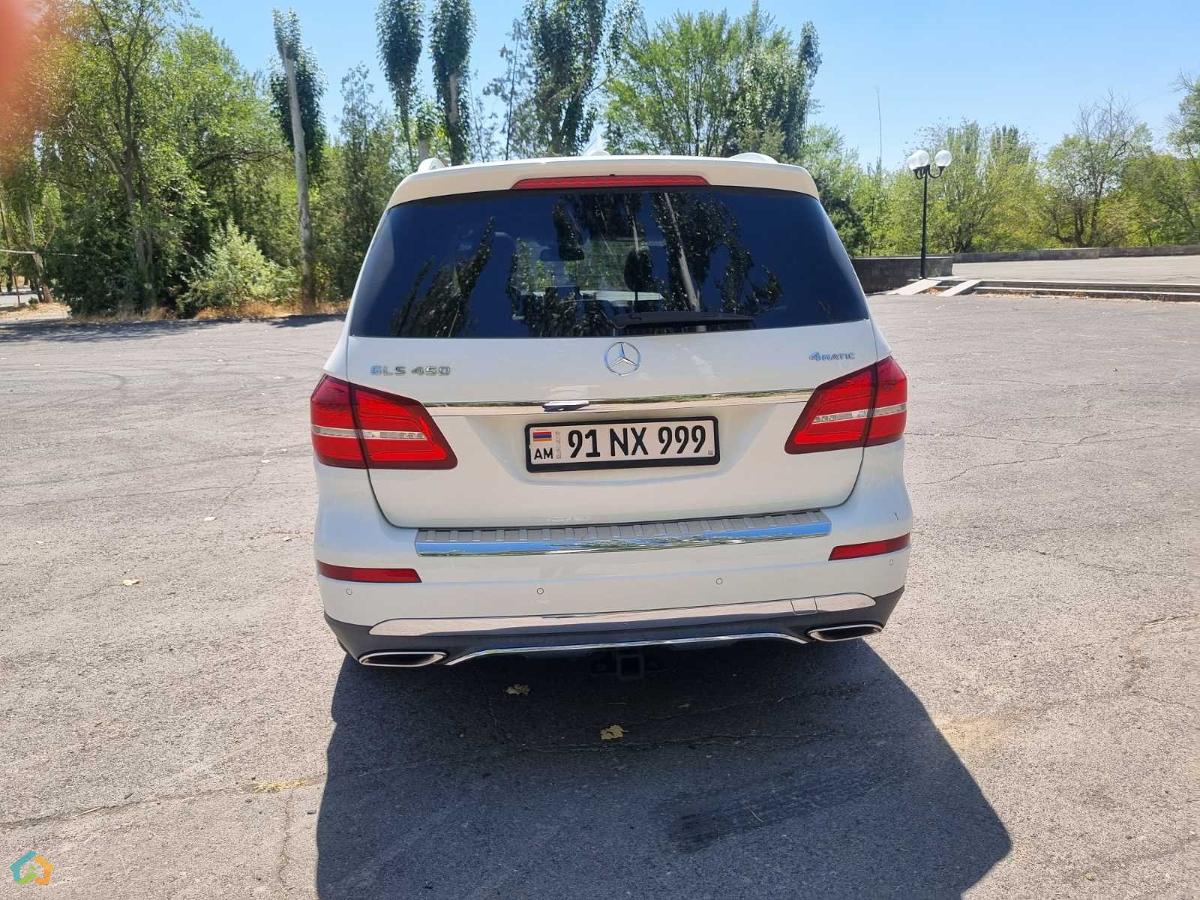 Mersedes-Benz - image 10