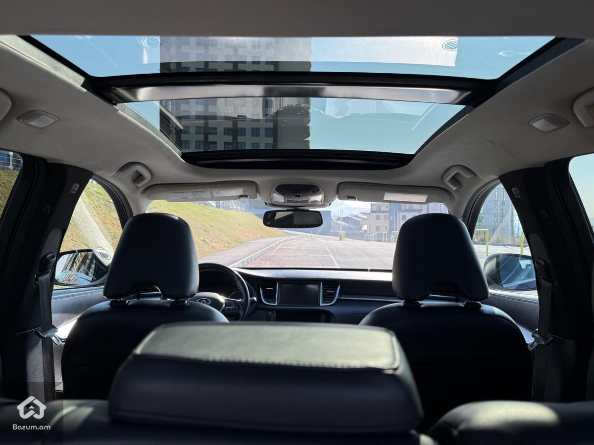 2018 Infiniti QX50  - image 8