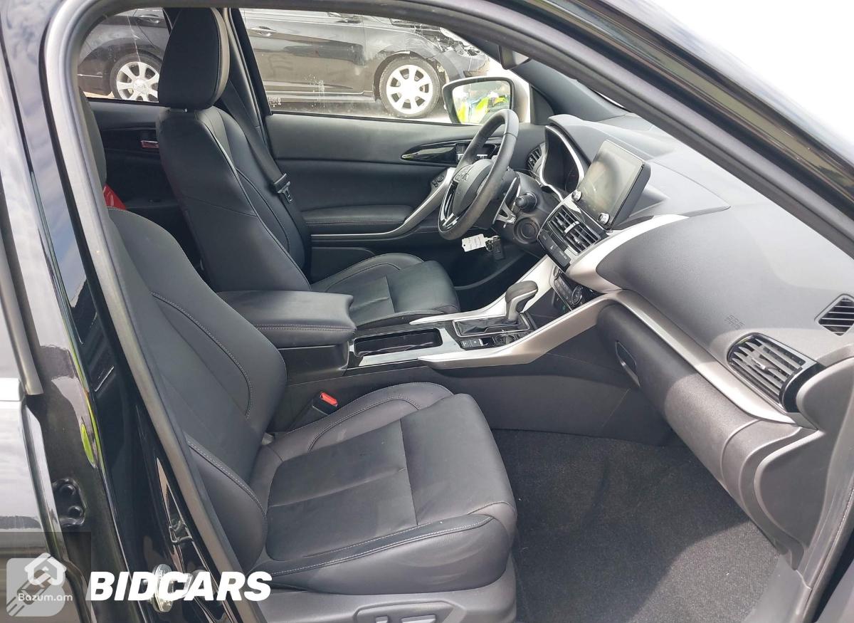 Mitsubishi eclipse cross SEL - image 9