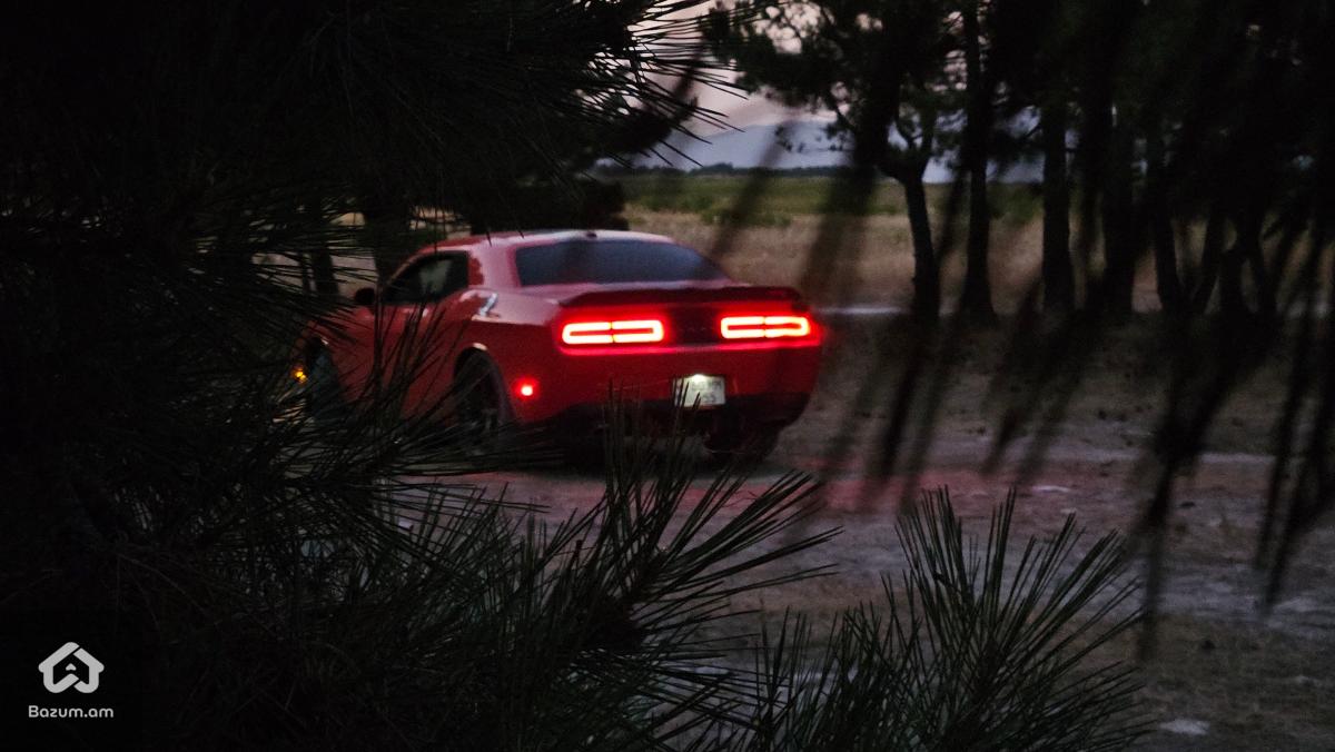 Dodge Challenger  - image 10