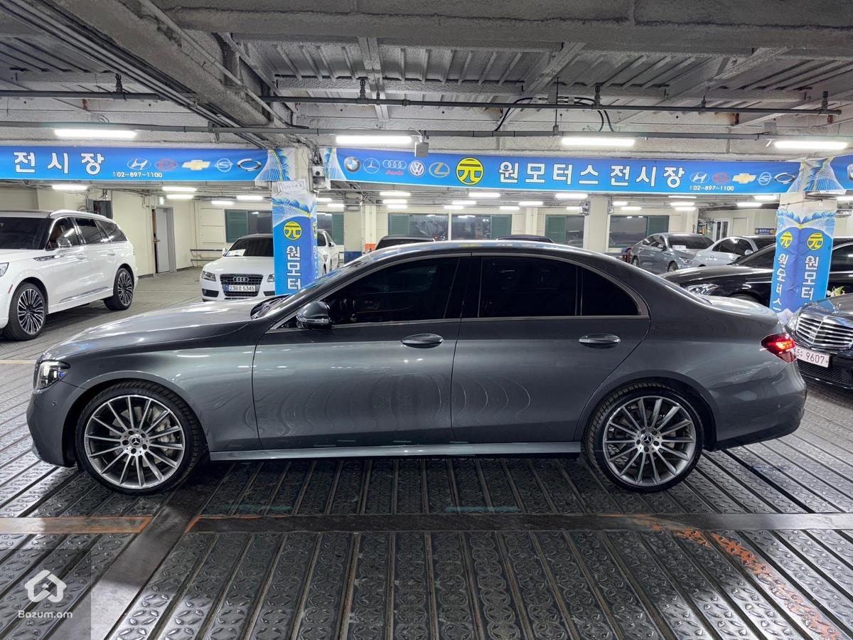 Mercedes Benz E350 AMG Line W213 - image 49