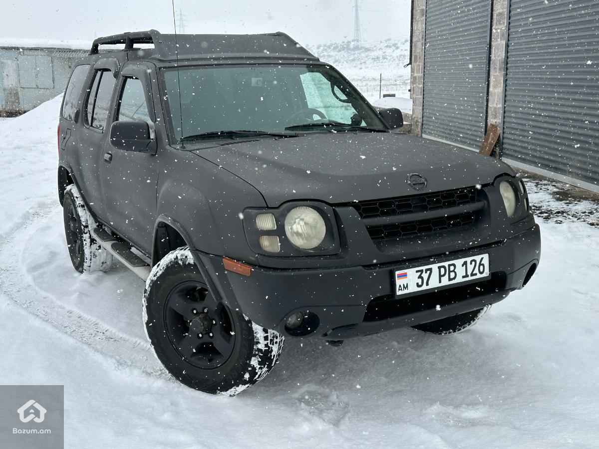 NISSAN XTERRA - image 2