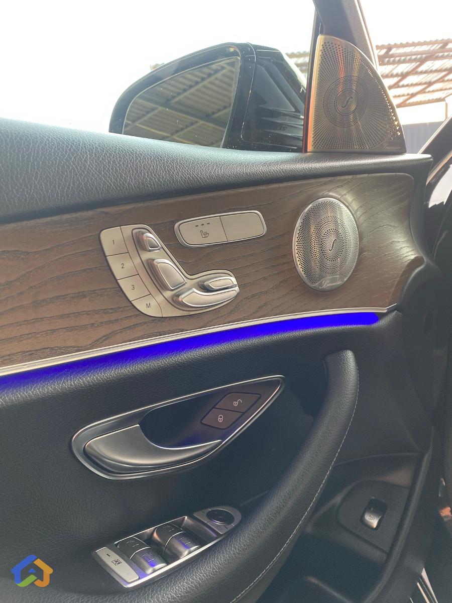 (2020-2021) Mercedes Benz E350  - image 12