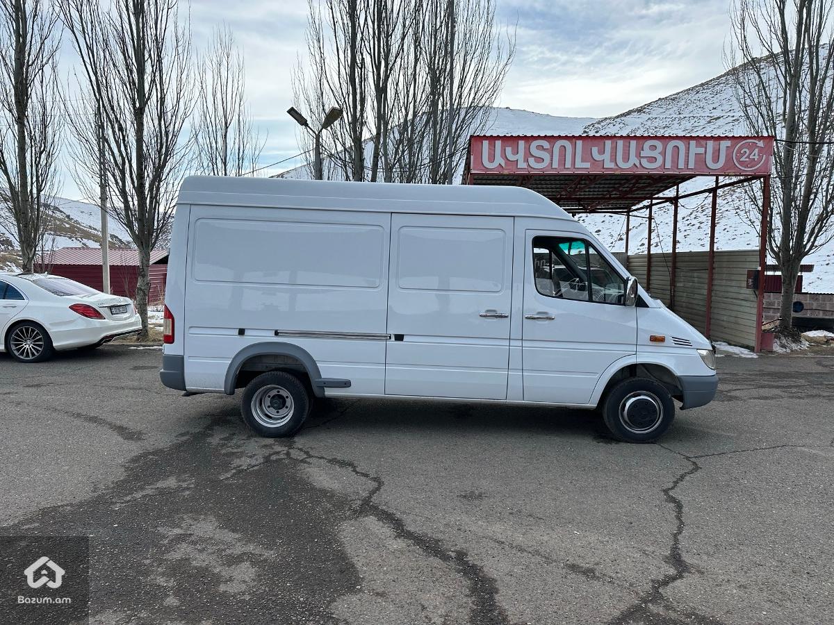 MERCEDES SPRINTER DVUXSKAT - image 3