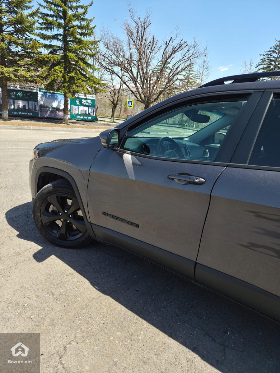 JEEP CHEROKEE 2019/2 2.4L - image 5