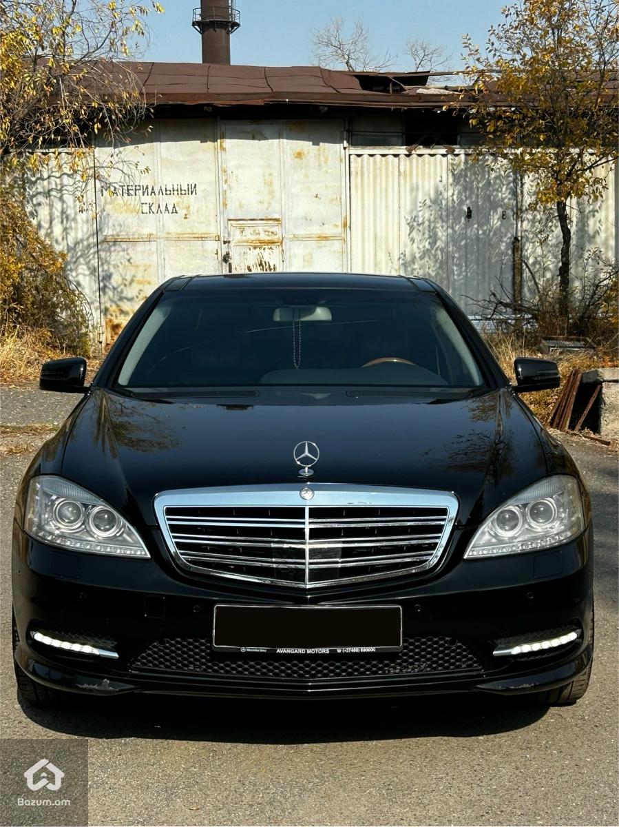 Merdedes Benz S500 W221 - image 2
