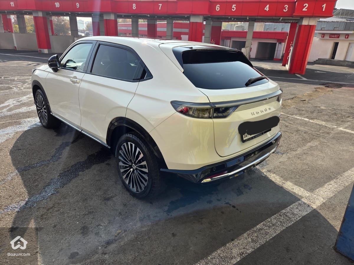 Honda - image 3