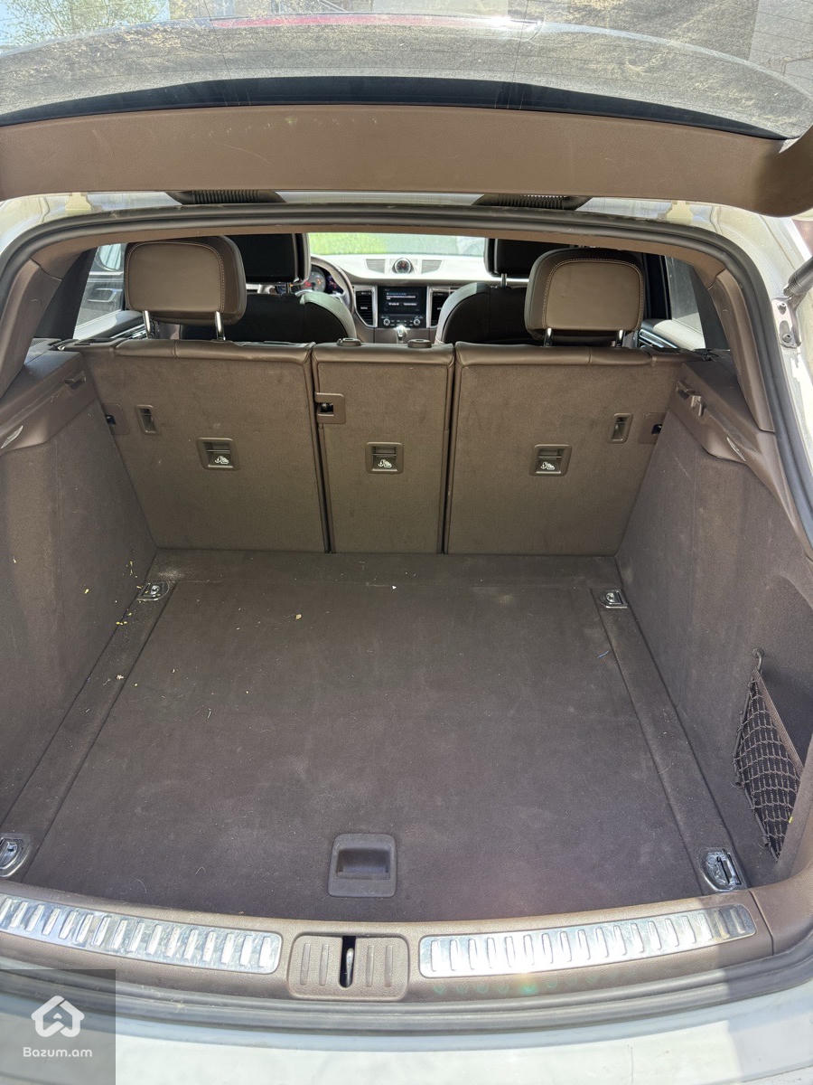 Porsche Macan 3.0 - image 19