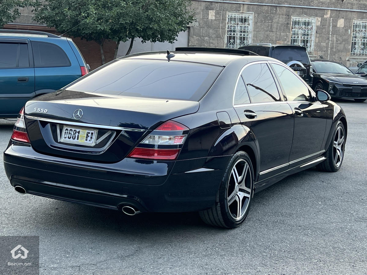 Mercedes Benz W221 - image 6