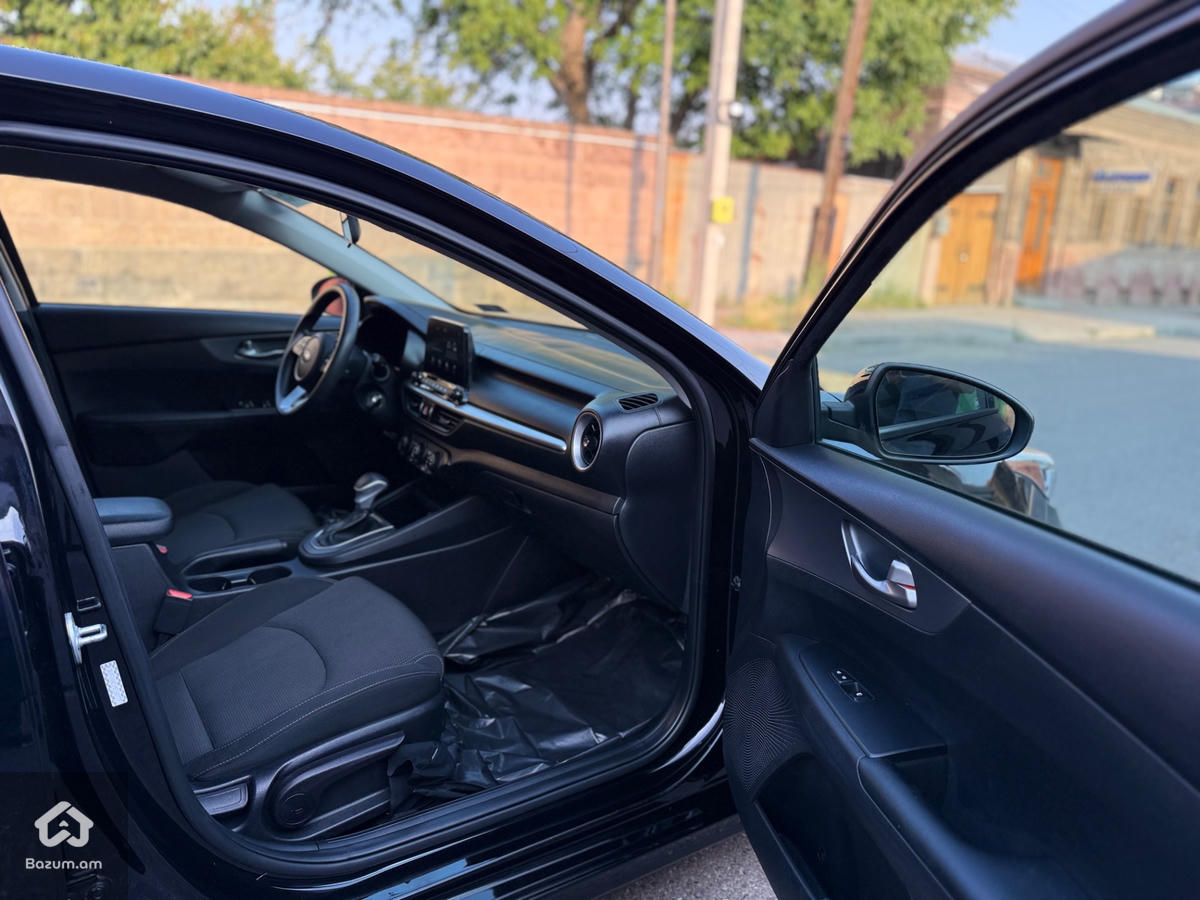 Kia forte - image 4