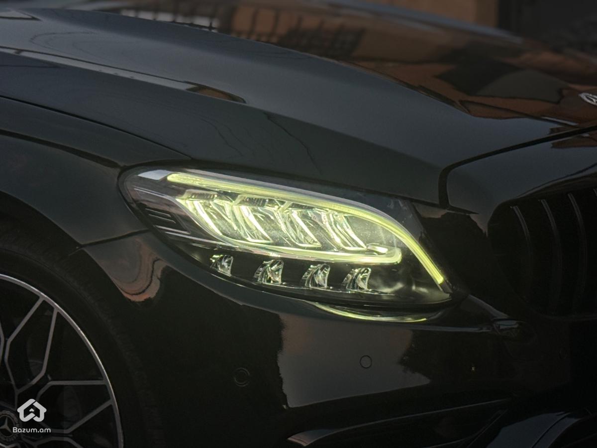 Mercedes W205  - image 16