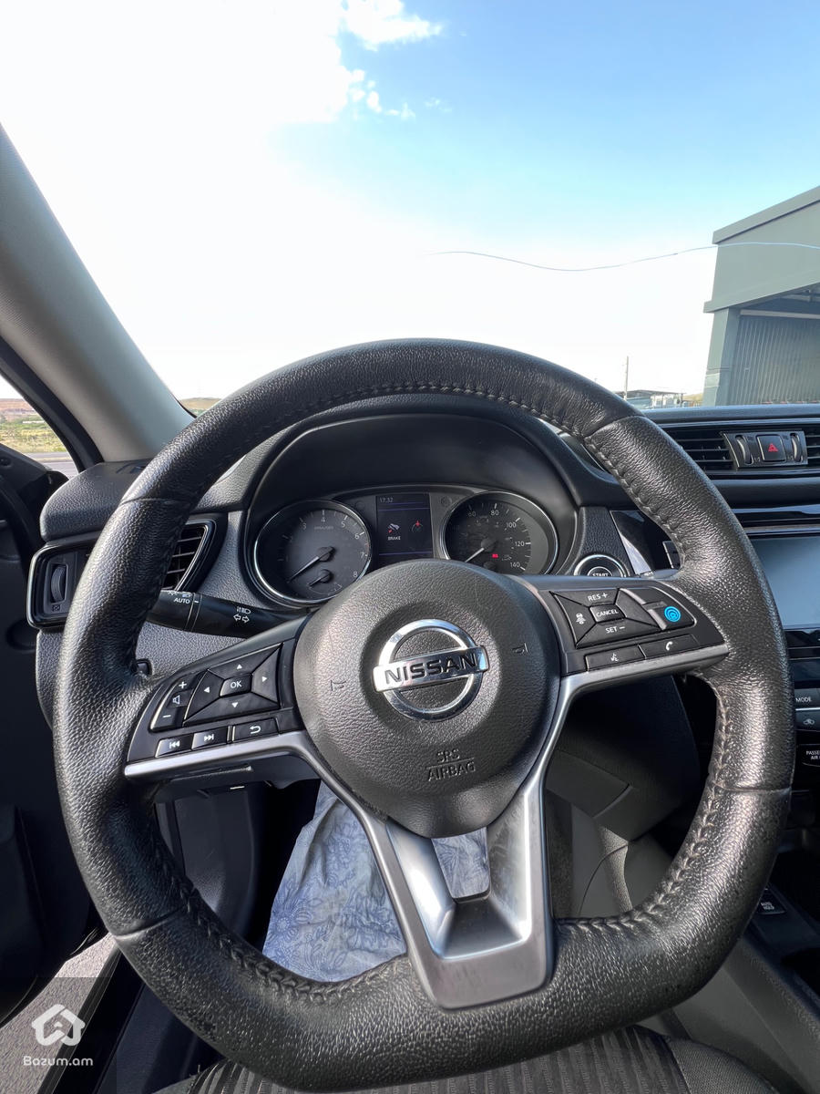 Nissan Rogue SV(AWD) - image 18