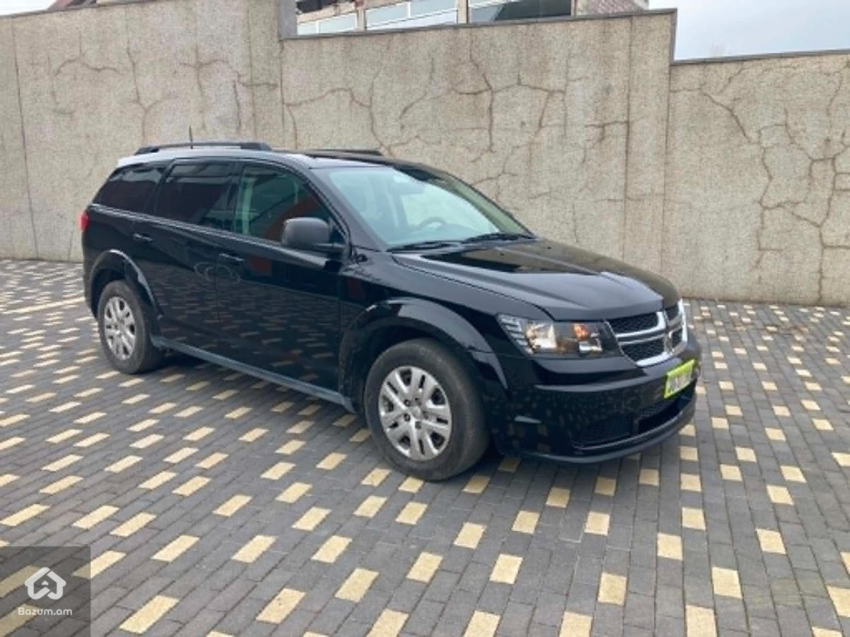 2019 Dodge Journey, SE - image 9