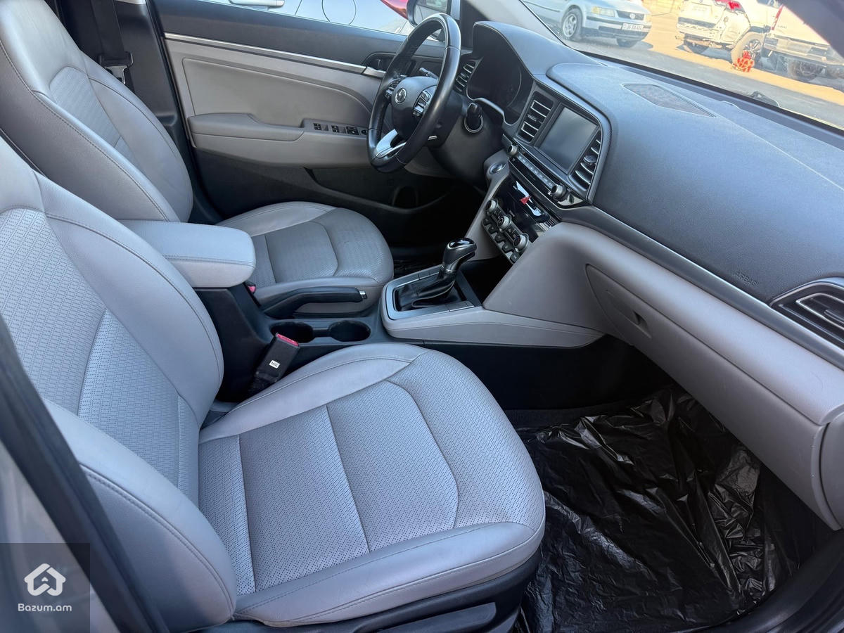 Hyundai  - image 24