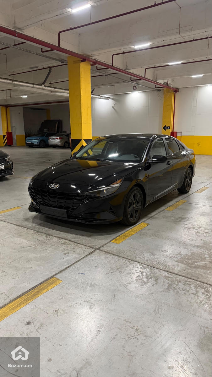 Hyundai Elantra 2021 - image 3