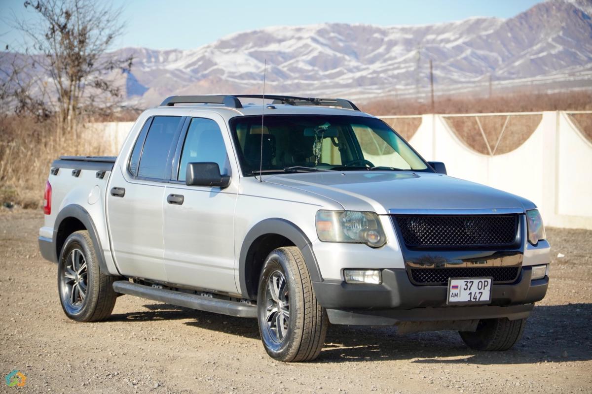 Ford Explorer Pickup Sport Truck - image 2