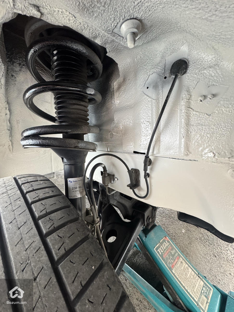 ford transit - image 18