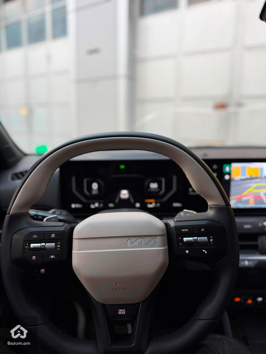 Kia K4 - image 10