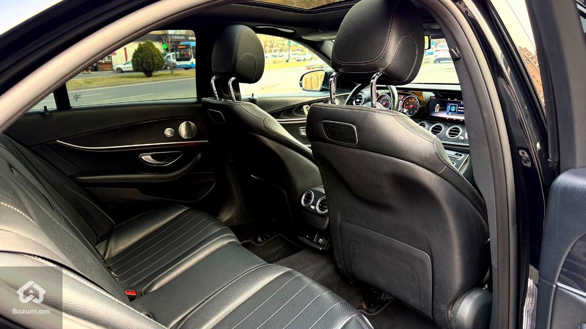 Mercedes Benz E300  - image 14