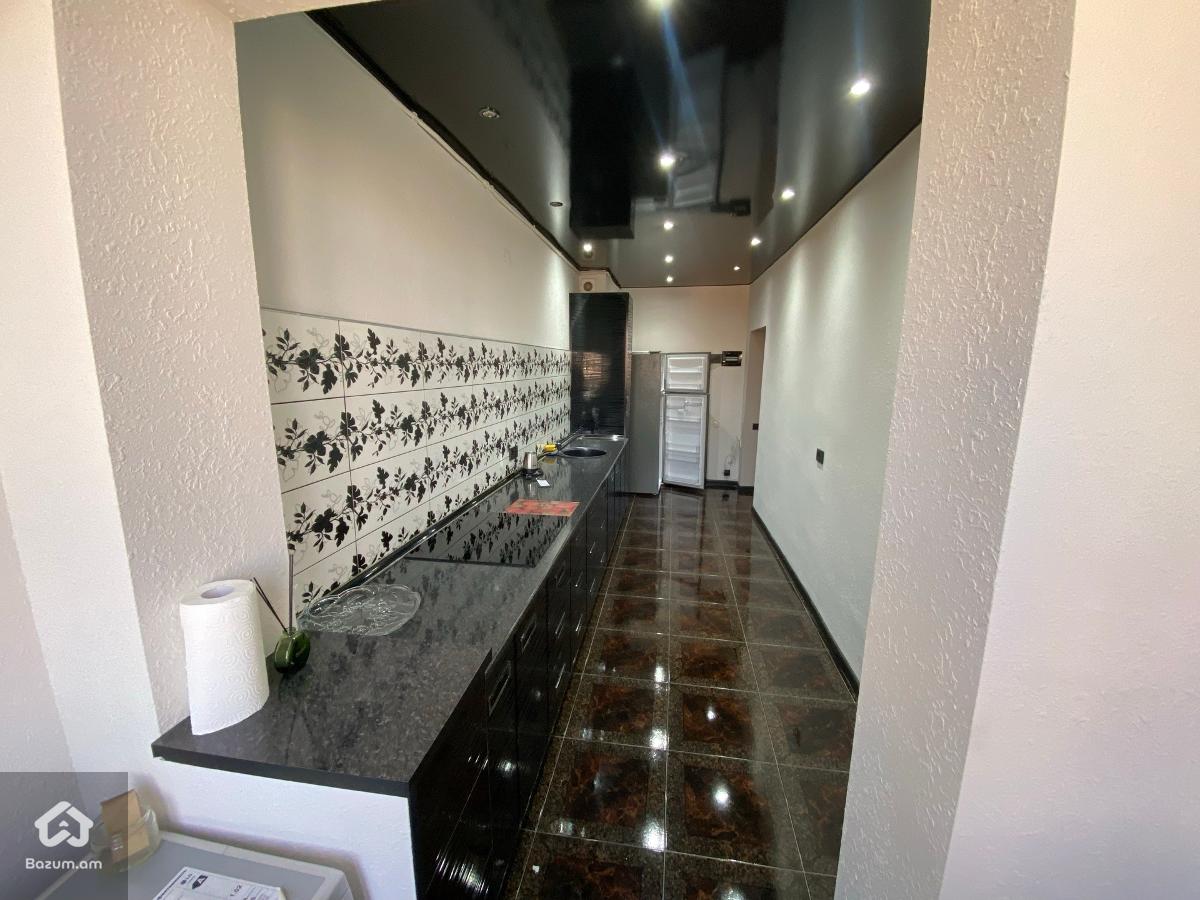 Տրվում է վարձով տաք և հարմարավետ բնակարան  - image 14