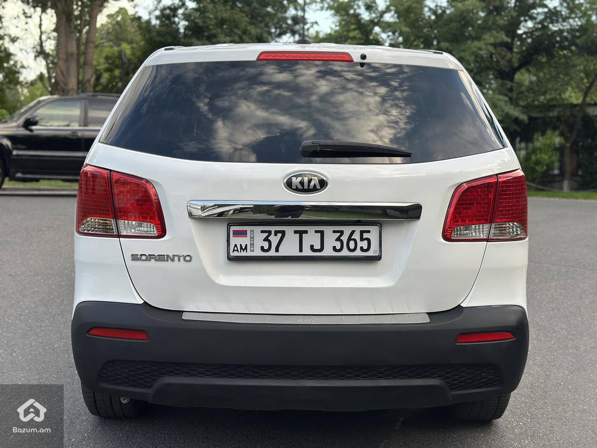 kia Sorento - image 6