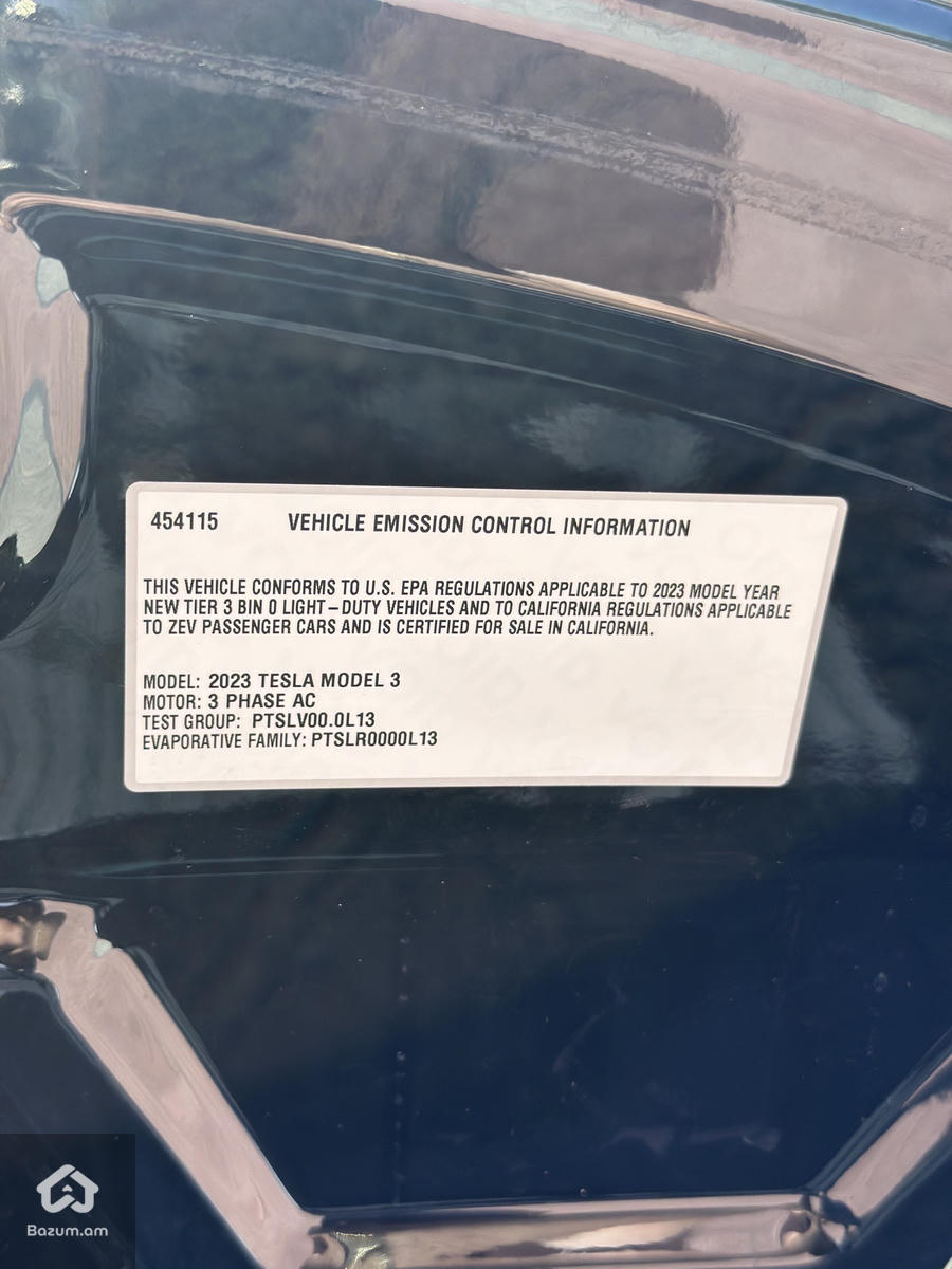 Tesla Model 3 - image 6