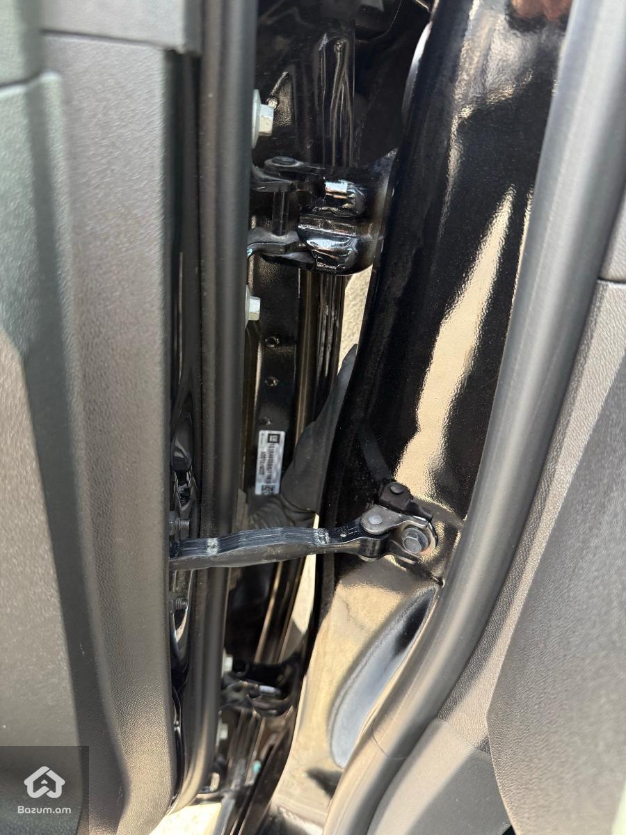 chevrolet Volt 2 - image 11