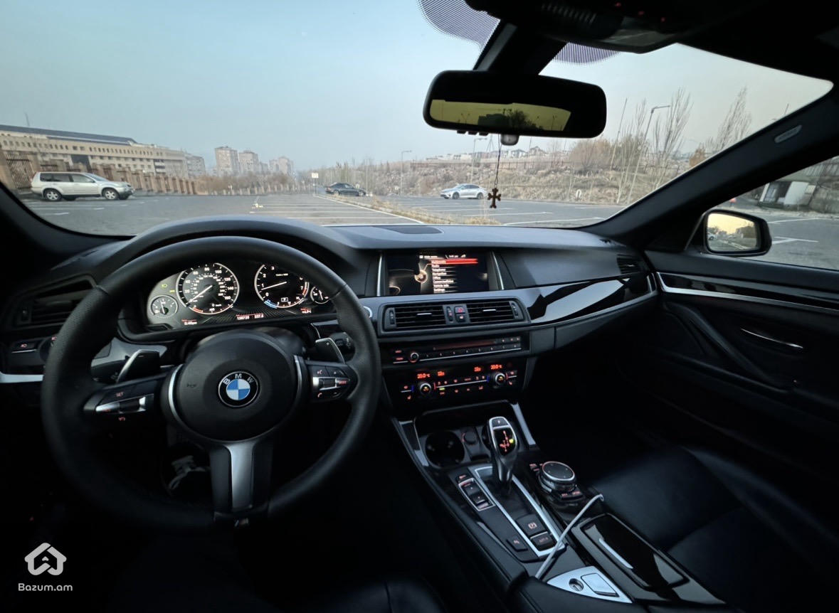 BMW 535i - image 12