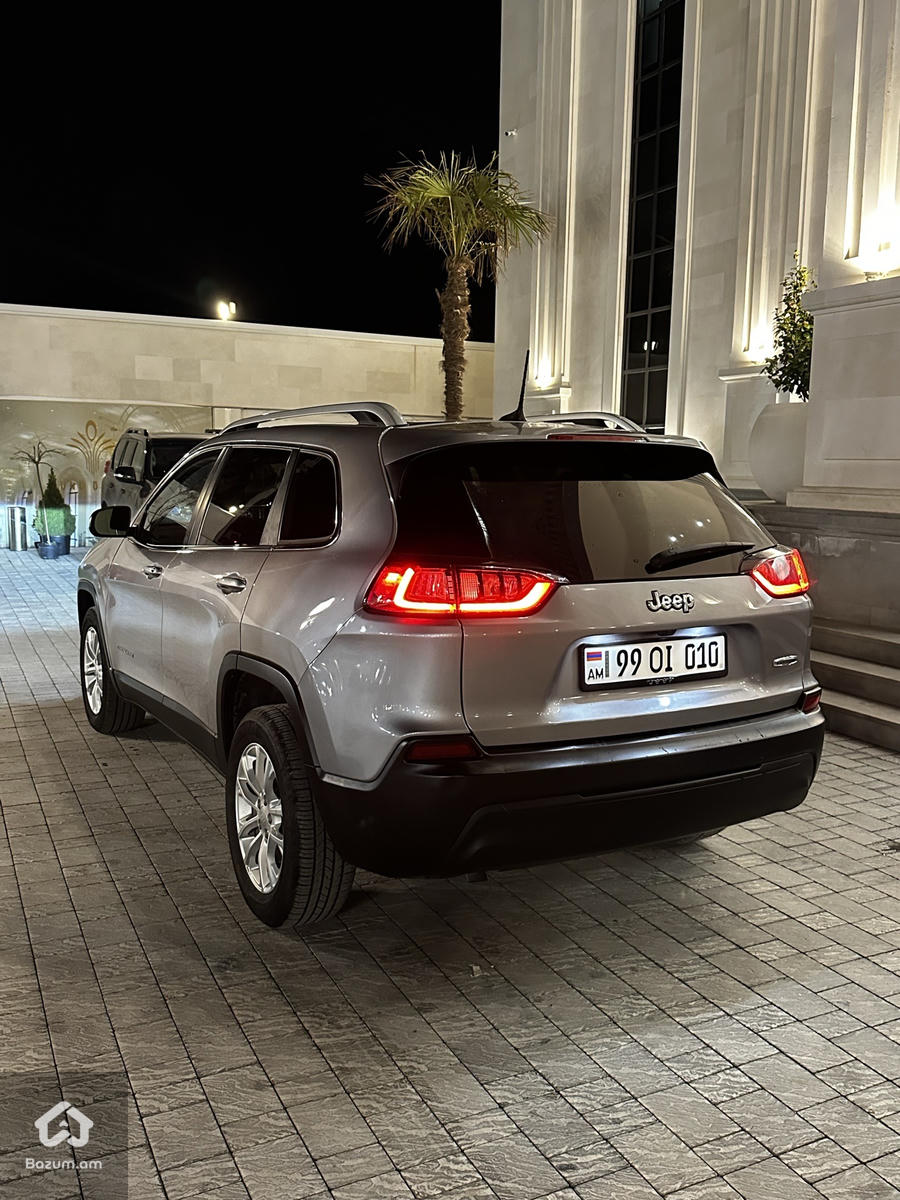 JEEP CHEROKEE 2019 - image 8