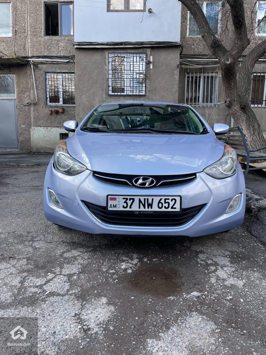 Hyundai Elantra 1.8l - image 10