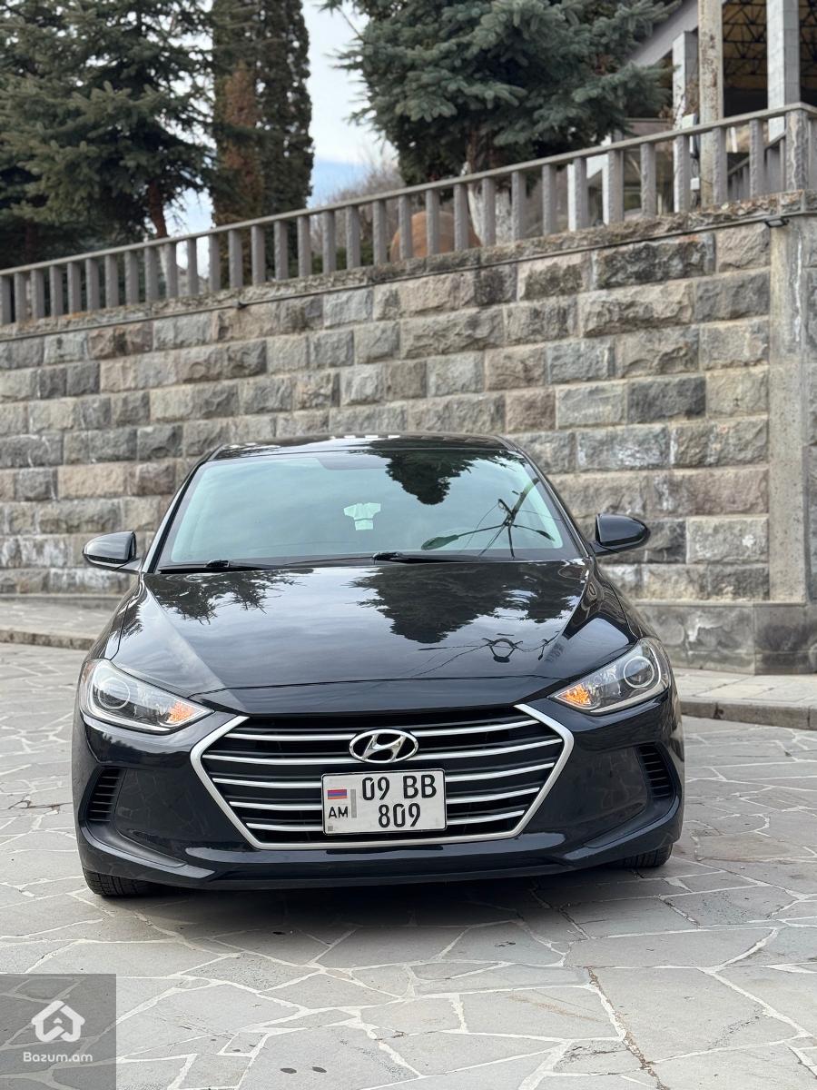 Hyundai Elantra - image 2